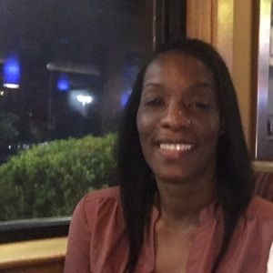 Meet your Posher, Maxine